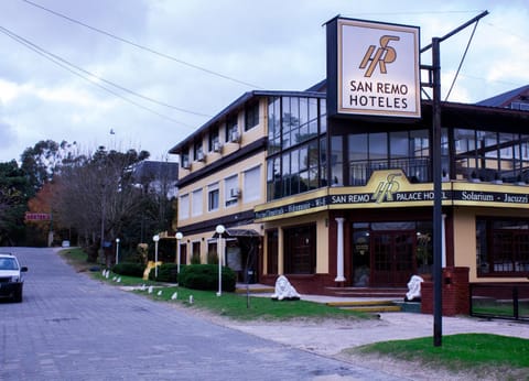 San Remo Palace Hotel Hotel in Villa Gesell