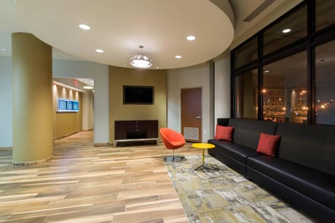 SpringHill Suites Louisville Downtown Hotel in Louisville
