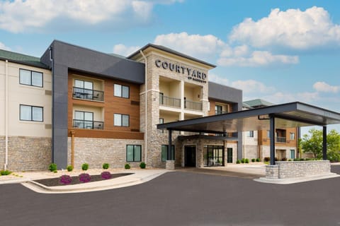 Courtyard by Marriott Springfield Airport Hotel in Springfield
