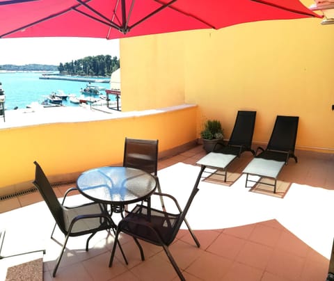 Center of Rovinj, sea view apartment Apartment in Rovinj