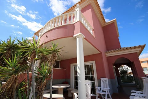 LAS DUNAS 2 by RENTMEDANO Pretty 2 bedroom villa, ocean views, pool and WiFi Villa in Abona