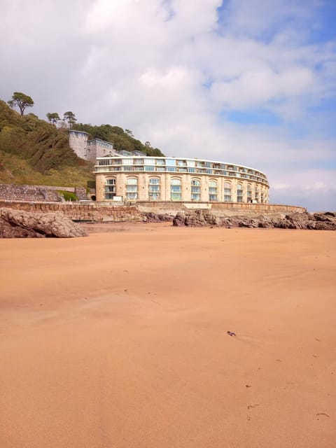 Property building, Beach