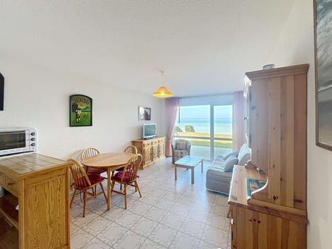 Appartement en bord de mer avec 2 chambres et parking - FR-1-361-78 Apartment in Saint-Pair-sur-Mer