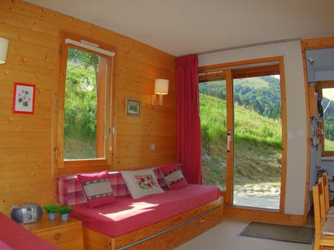 Charmant 2 pièces pour 5 pers, ski au pied, terrasse privative - Hameau du Mottet - FR-1-291-802 Apartment in Les Avanchers-Valmorel