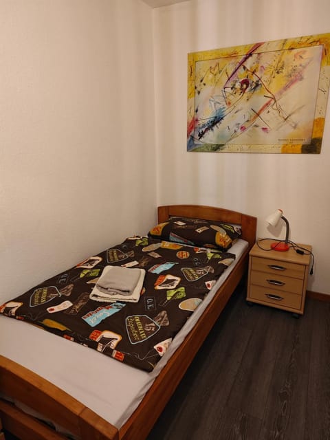 2-Zimmer Apartment Sofia, gemütlich wie zu Hause Condo in Offenbach