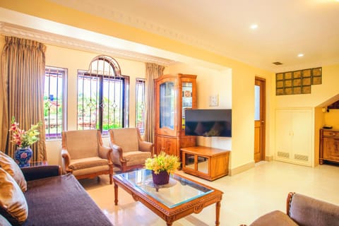 'Golden Oceans' 3 bhk beach view villa Villa in Benaulim