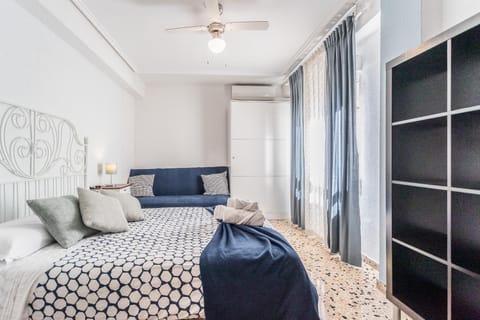 Bed, Photo of the whole room, Bedroom, towels, wardrobe, air conditioner