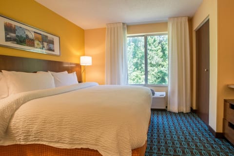 Fairfield Inn & Suites by Marriott Columbus Hotel in Columbus