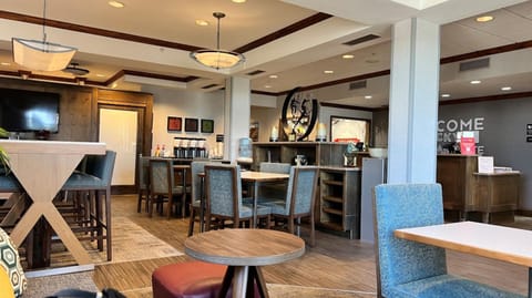 Lobby or reception, Breakfast