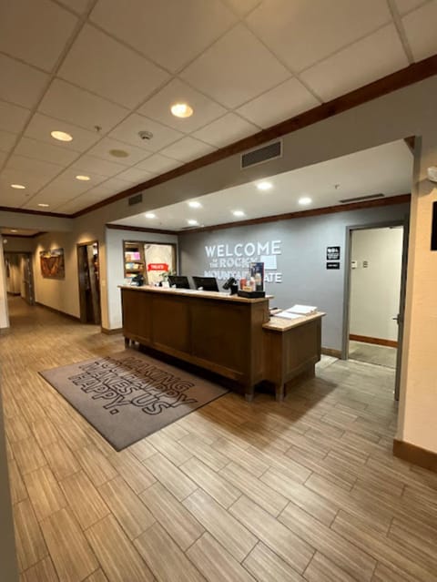 Property building, Lobby or reception