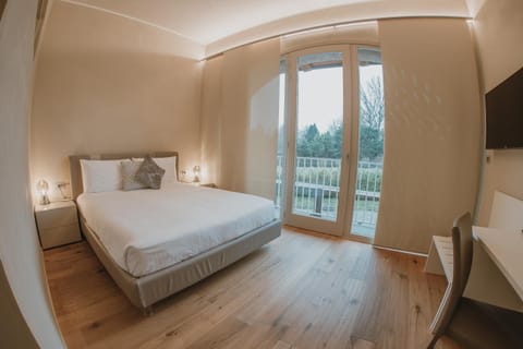 TV and multimedia, Balcony/Terrace, Bedroom