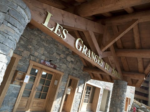 CGH Résidences & Spas Les Granges Du Soleil Apart-hotel in Mâcot-la-Plagne