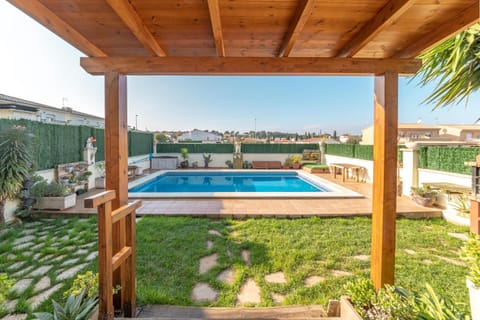 Holiday Home Amelia Villa in L'Escala