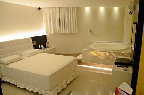 Eros Hotel - Adult Only Love hotel in Recife