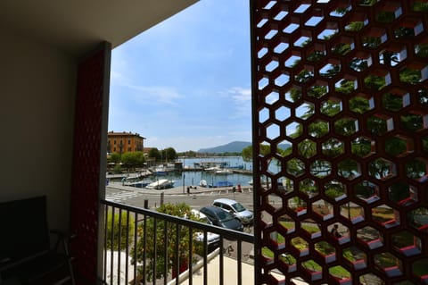 AMBRA HOTEL - The only central lakeside hotel in Iseo Hotel in Iseo