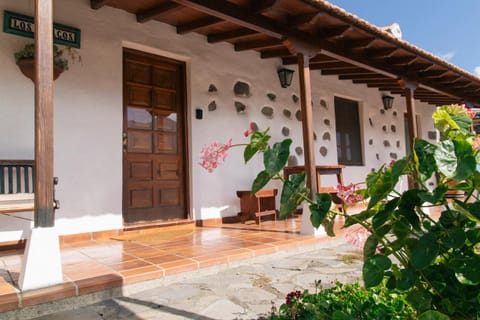 Facade/entrance, Garden view