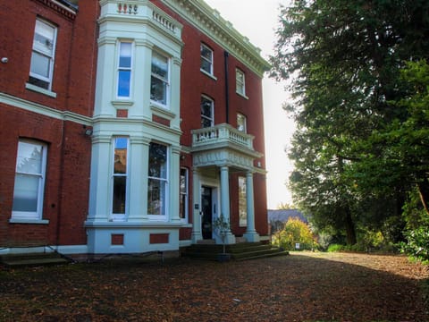 Torrington Hall Casa in St Albans