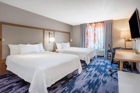 Fairfield Inn & Suites Indianapolis Northwest Hotel in Pike Township