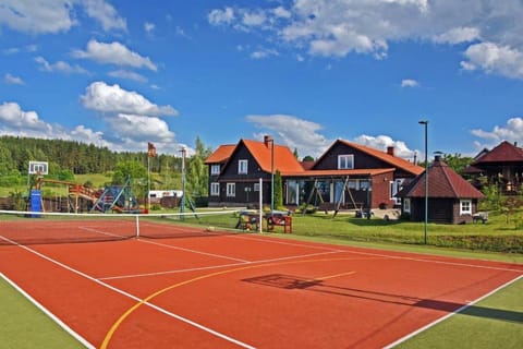 Activities, Tennis court