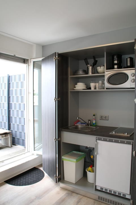 Kitchen or kitchenette, Photo of the whole room