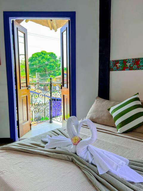 Bed, View (from property/room), Balcony/Terrace, Bedroom, towels