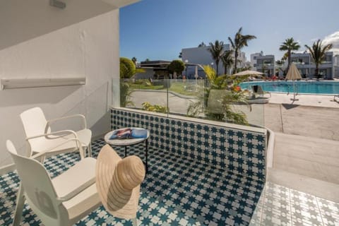 Oasis Lanz Beach Mate Hotel in Costa Teguise