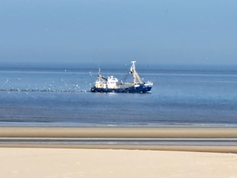Apartment Raversijde with Seaview Apartment in Ostend