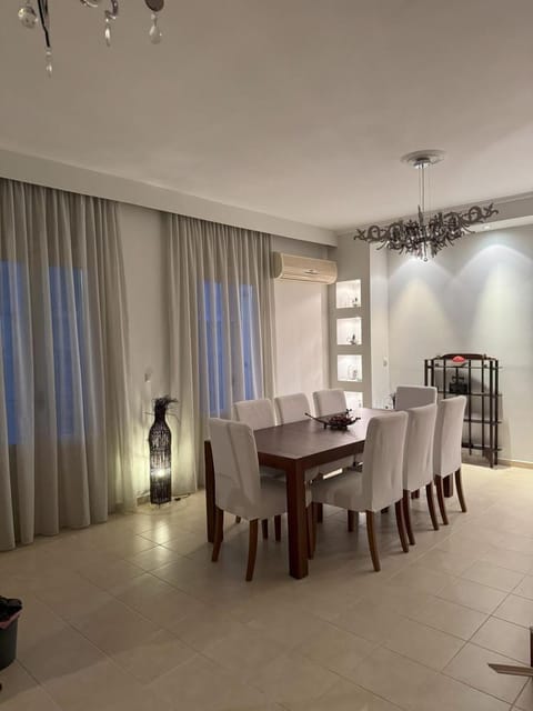 Araucaria Home Condo in Lixouri