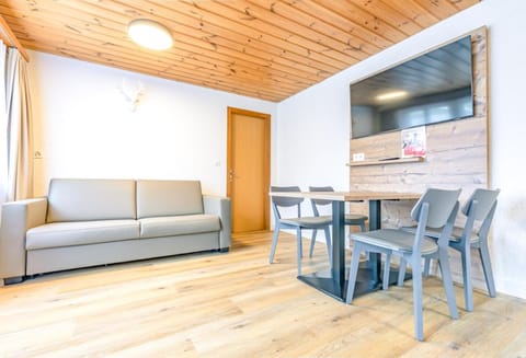 First Apartment Condo in Grindelwald