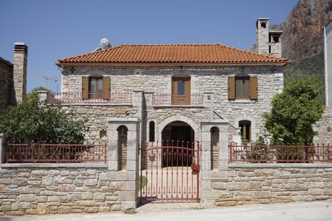 Haus Kleopatra House in Leonidio