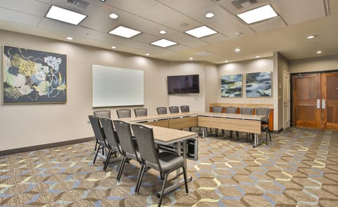 Meeting/conference room