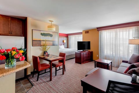 Residence Inn by Marriott Auburn Hotel in Auburn