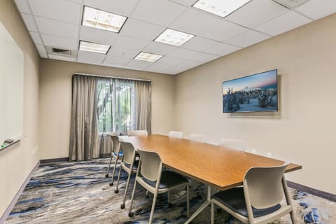 Meeting/conference room