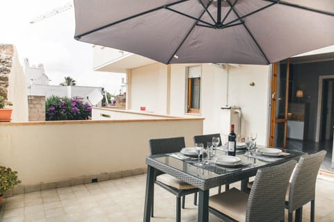 Balcony/Terrace, Dining area