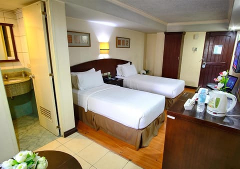 Fersal Hotel - Manila Hotel in Manila City
