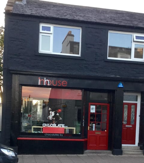 Facade/entrance, Street view