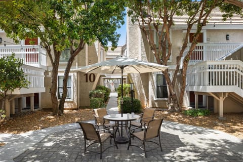 Property building, BBQ facilities