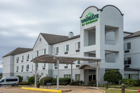 Wingate by Wyndham Shreveport Airport Hotel in Shreveport