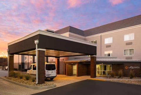 La Quinta by Wyndham Knoxville Airport Hotel in Alcoa