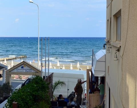 Blu Studio on the Sea Apartment in Larnaca