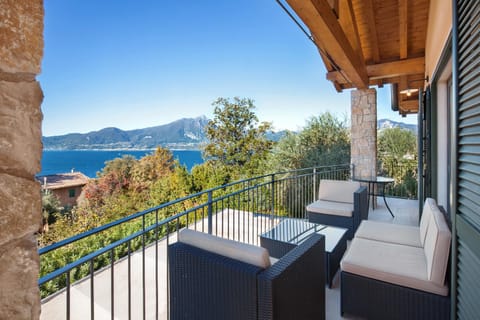 Villa Loncrino - Fine Living House in Torri del Benaco