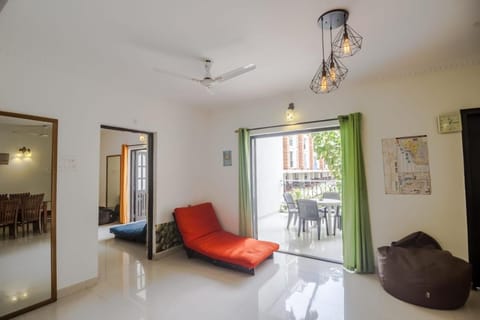 3/4bhk luxury space with pool Apartment in Candolim