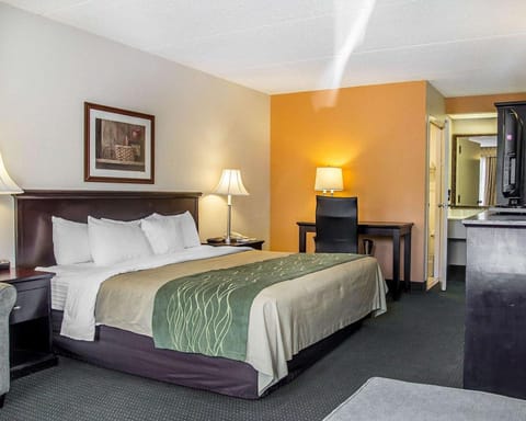 Quality Inn Riverside near UCR and Downtown Hotel in Riverside