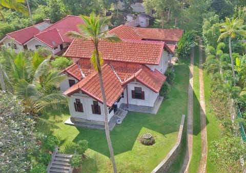 Property building, Natural landscape, Bird's eye view, Garden view