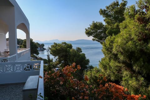 Grand Bleu Apartments & Villas Apartment in Argolis, Greece