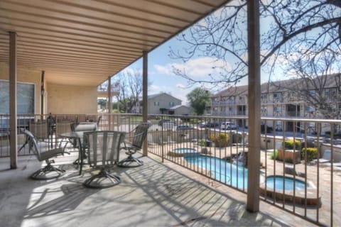 Patio, Balcony/Terrace, Area and facilities, Swimming pool
