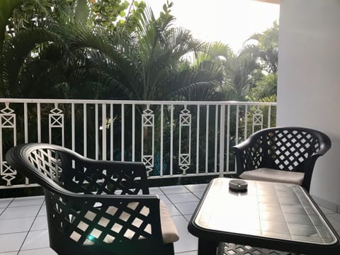 Balcony/Terrace, Garden view