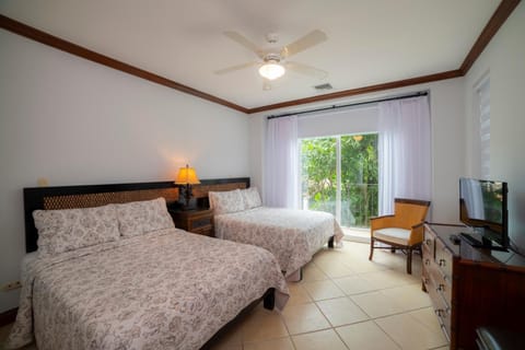 Los Suenos Resort Bay Residence 8C Casa in Herradura