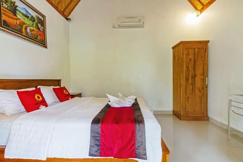 Rama Homestay Bed and Breakfast in Nusapenida