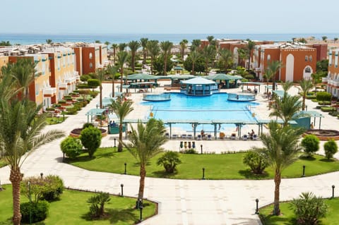 Sunrise Garden Beach Resort Resort in Hurghada